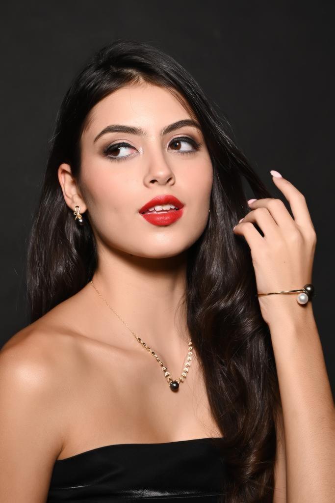 Product detail media - 2