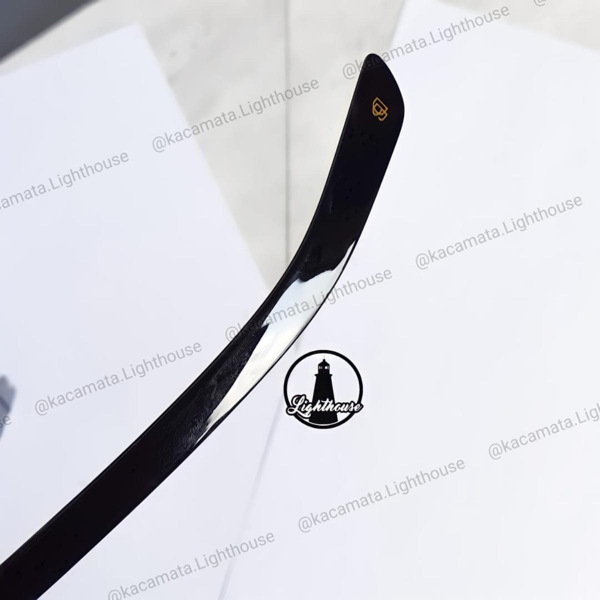 Product detail media - 2