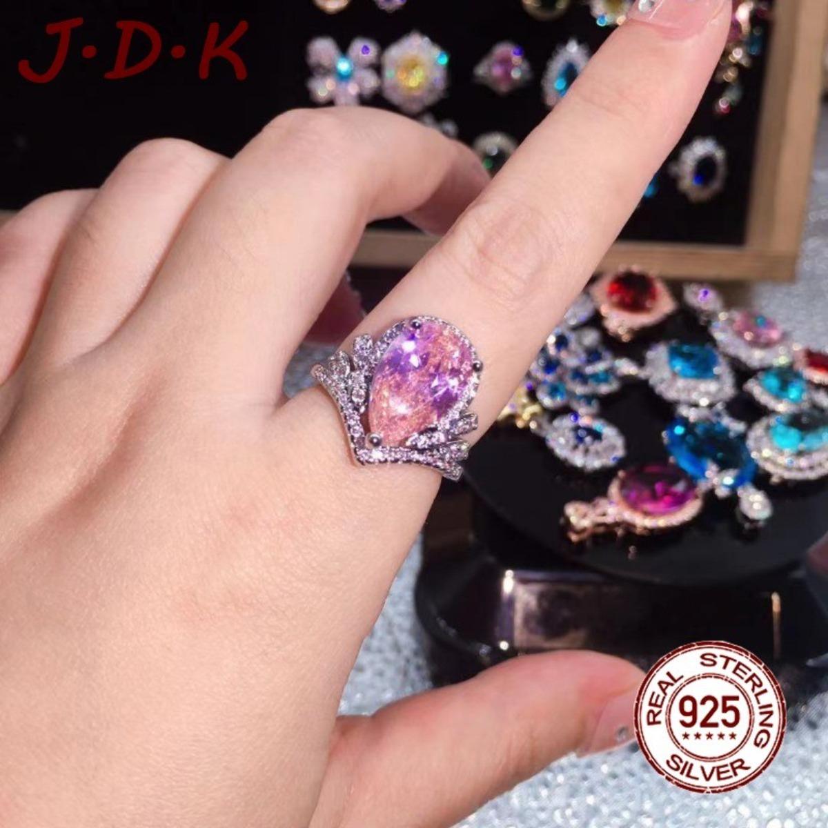 Product detail media - 2