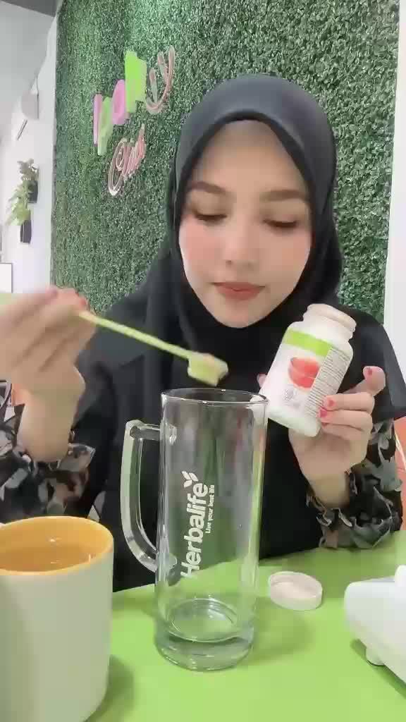 Product detail media - 1